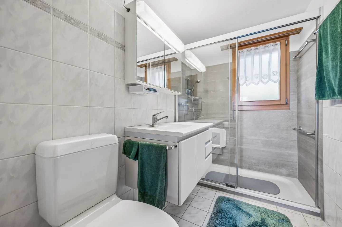 Casa unifamiliare tradizionale di 5,5 locali con vista lago - Foto 11 di 13