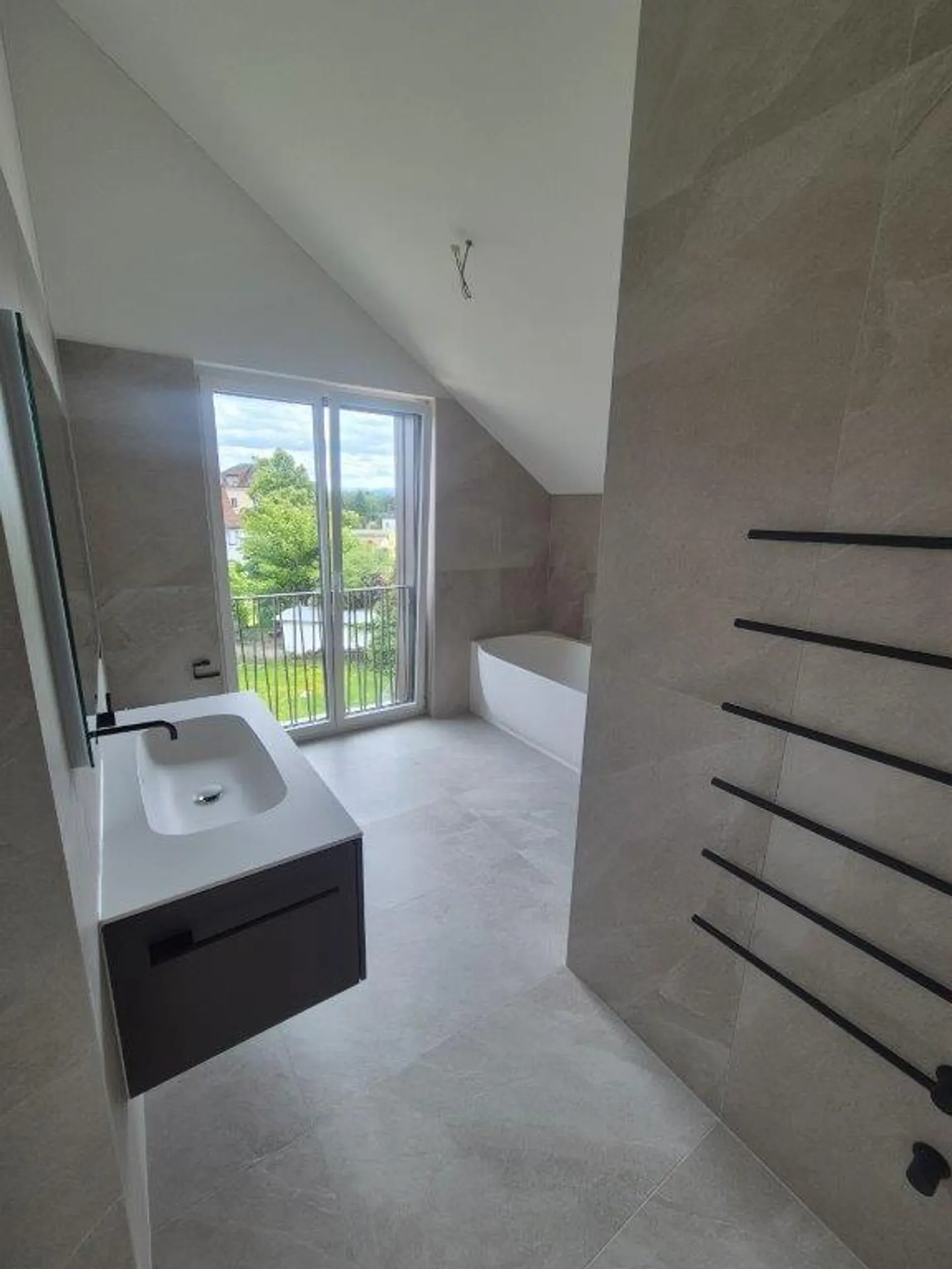 Appartamento mansardato 3,5 locali / Prima occupazione con standard di proprietà - Foto 11 di 19