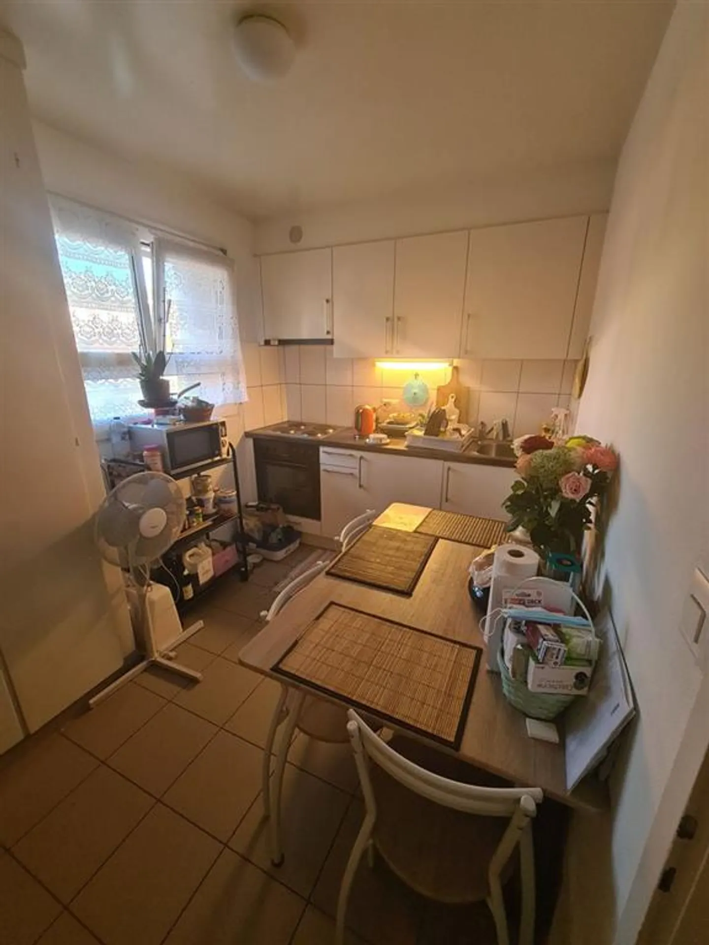 Charmant Appartement 2 Pièces - Photo 2 sur 7