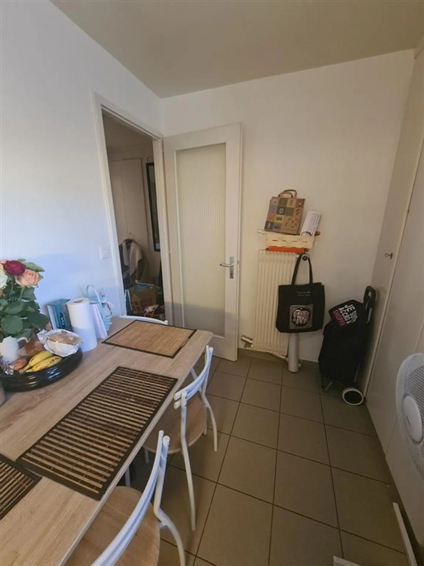 Charmant Appartement 2 Pièces - Photo 3 sur 7