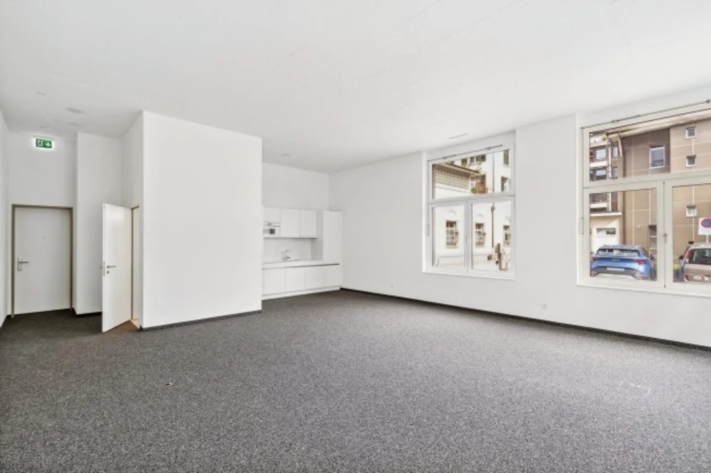 Office space for rent - Photo 3 of 6