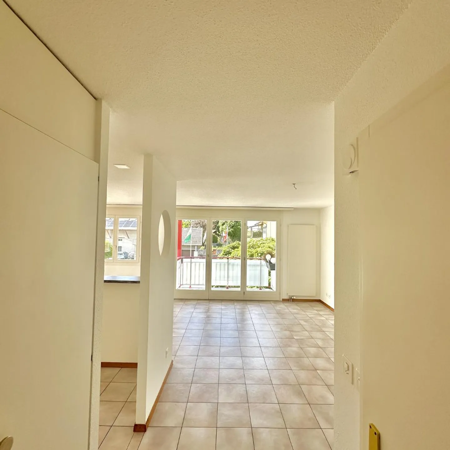 Wohnung, 4.5 Zimmer - Foto 2 von 13