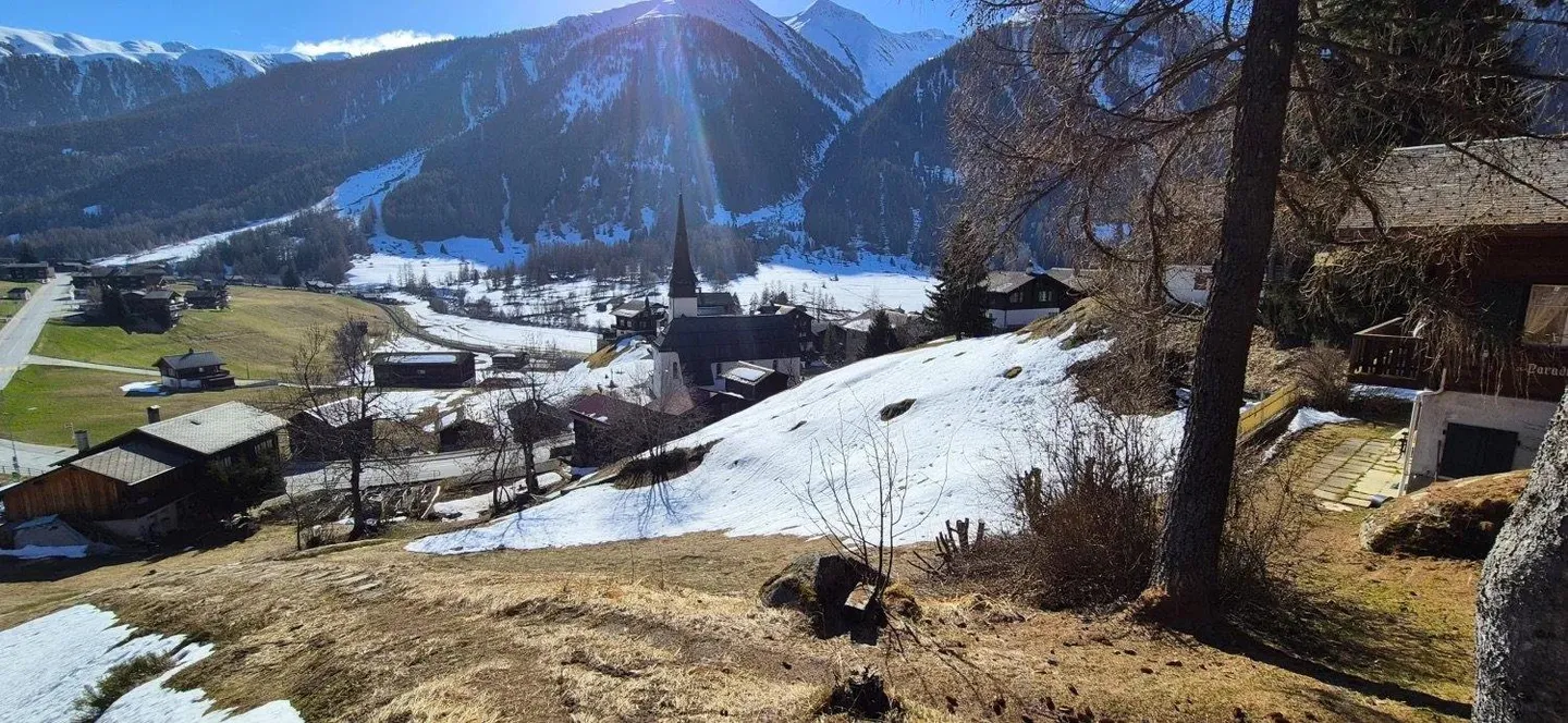 Idyllisches Baugrundstück in Goms-Biel - Foto 1 von 5
