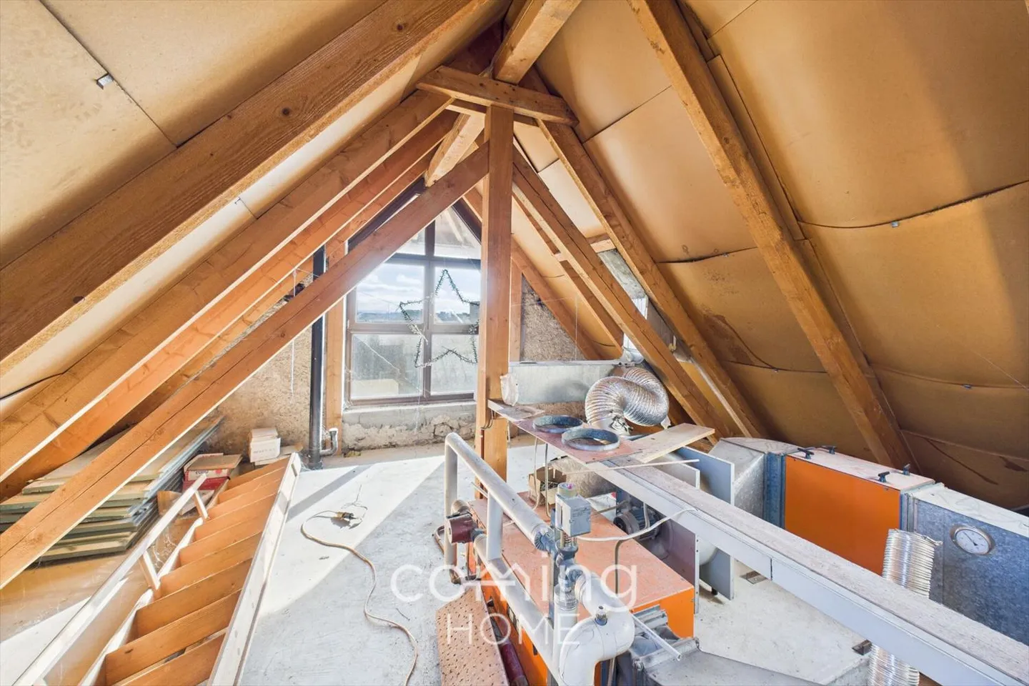 Geräumige 4.5-Zimmer-Dachwohnung in Oensingen - zusätzlicher Dachbodenraum für Büro- oder Hobbyzwecke - Foto 9 von 13