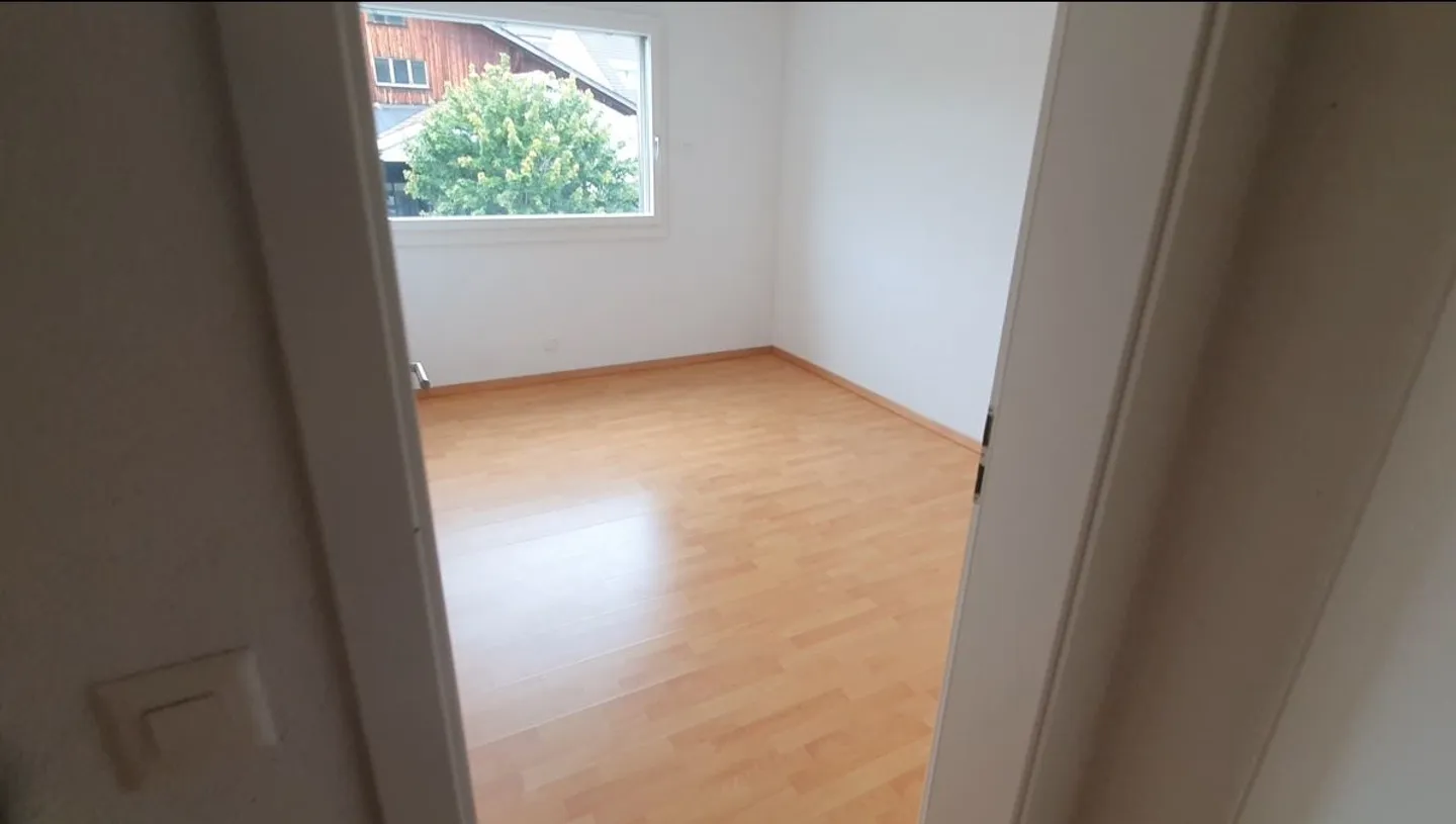 Beautiful 3.5-room apartment near Frauefeld - Photo 3 of 8