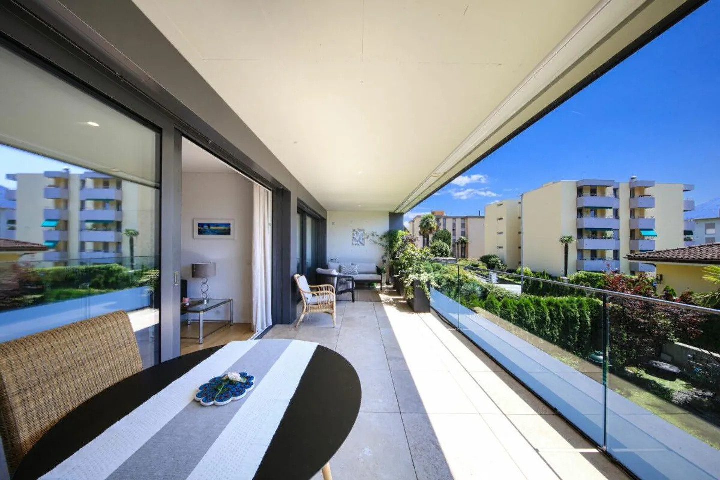 MINUSIO - Moderno appartamento di 2.5 locali con ampia terrazza - Foto 8 di 12