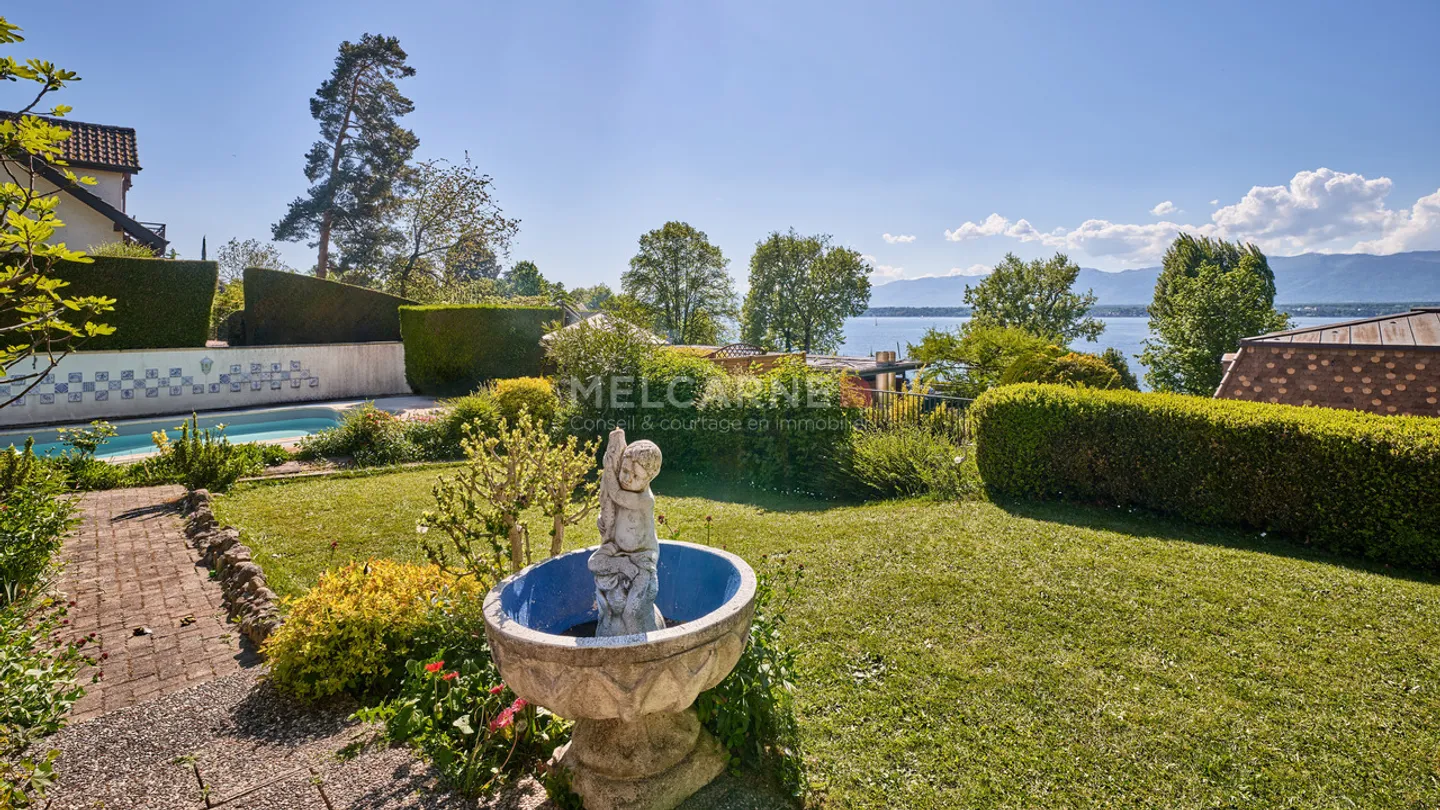 Villa indipendente con accesso privato al lago - Foto 9 di 10