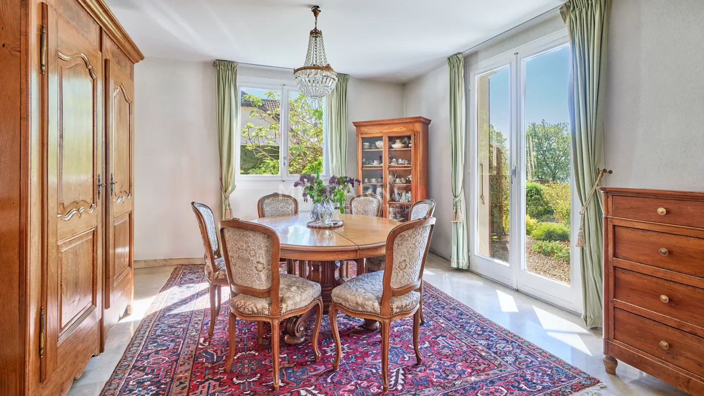 Villa indipendente con accesso privato al lago - Foto 5 di 10