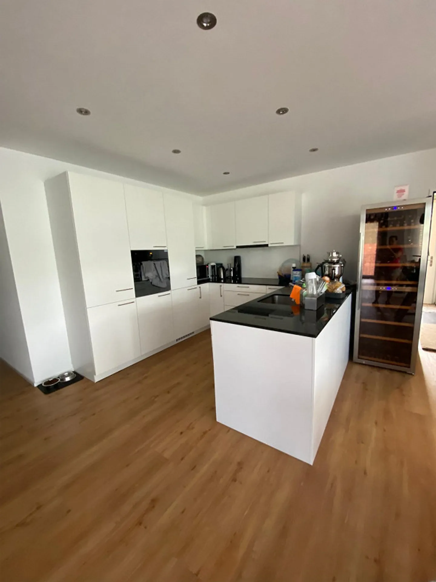 Dreamlike 4.5-room penthouse apartment with double garage and 2 terraces - Photo 6 of 19