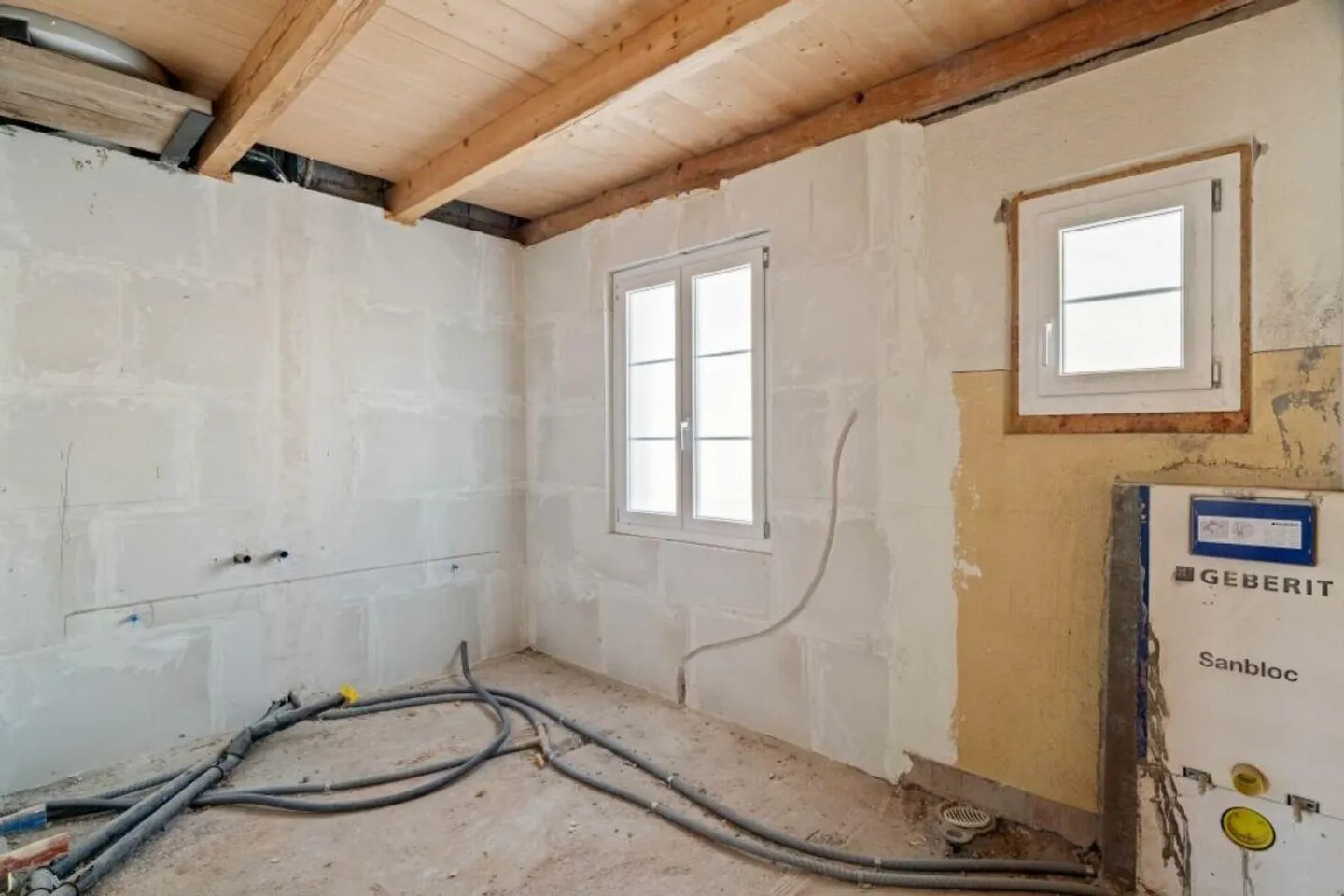 Semi-detached house for sale - Photo 16 of 30