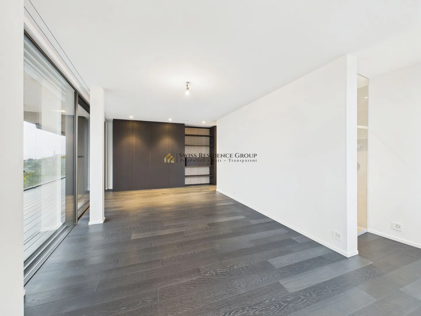 Privileged living on Lake Zurich with: 5.5-room residence with private pool, garden, lake and mountain views - Photo 9 of 15