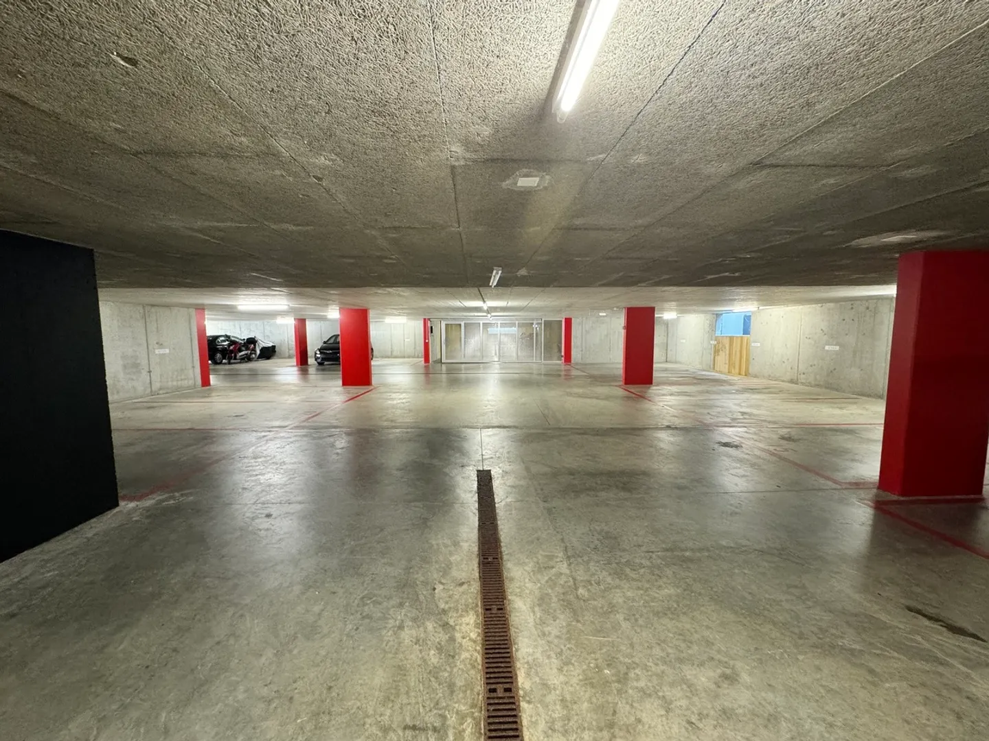 Einstellhallenparkplätze ab sofort verfügbar - Foto 1 von 1