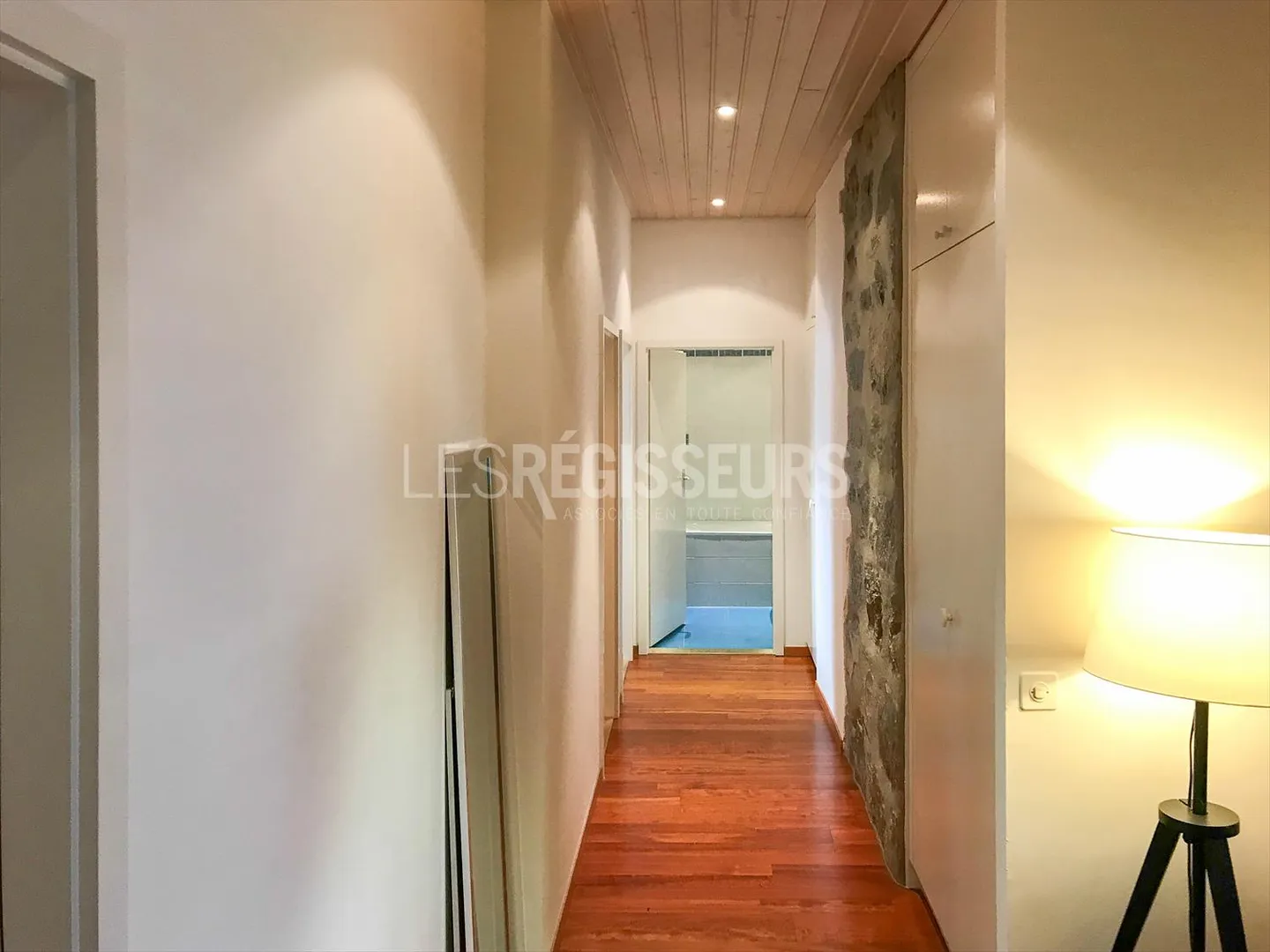 5 rooms apartment - Photo 4 of 7