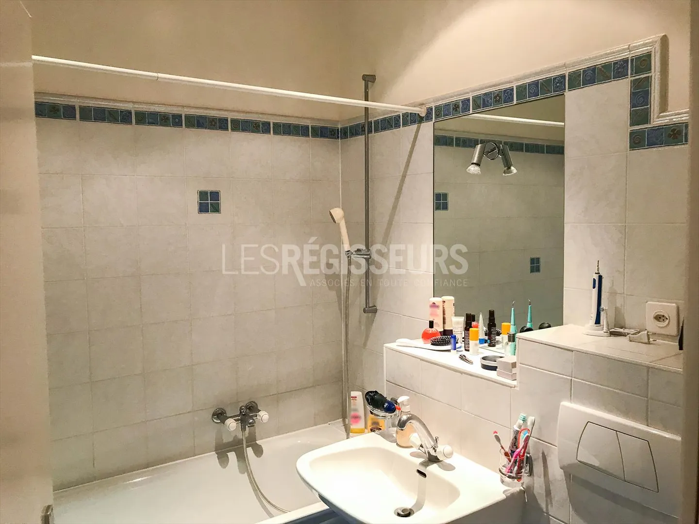 5 rooms apartment - Photo 6 of 7