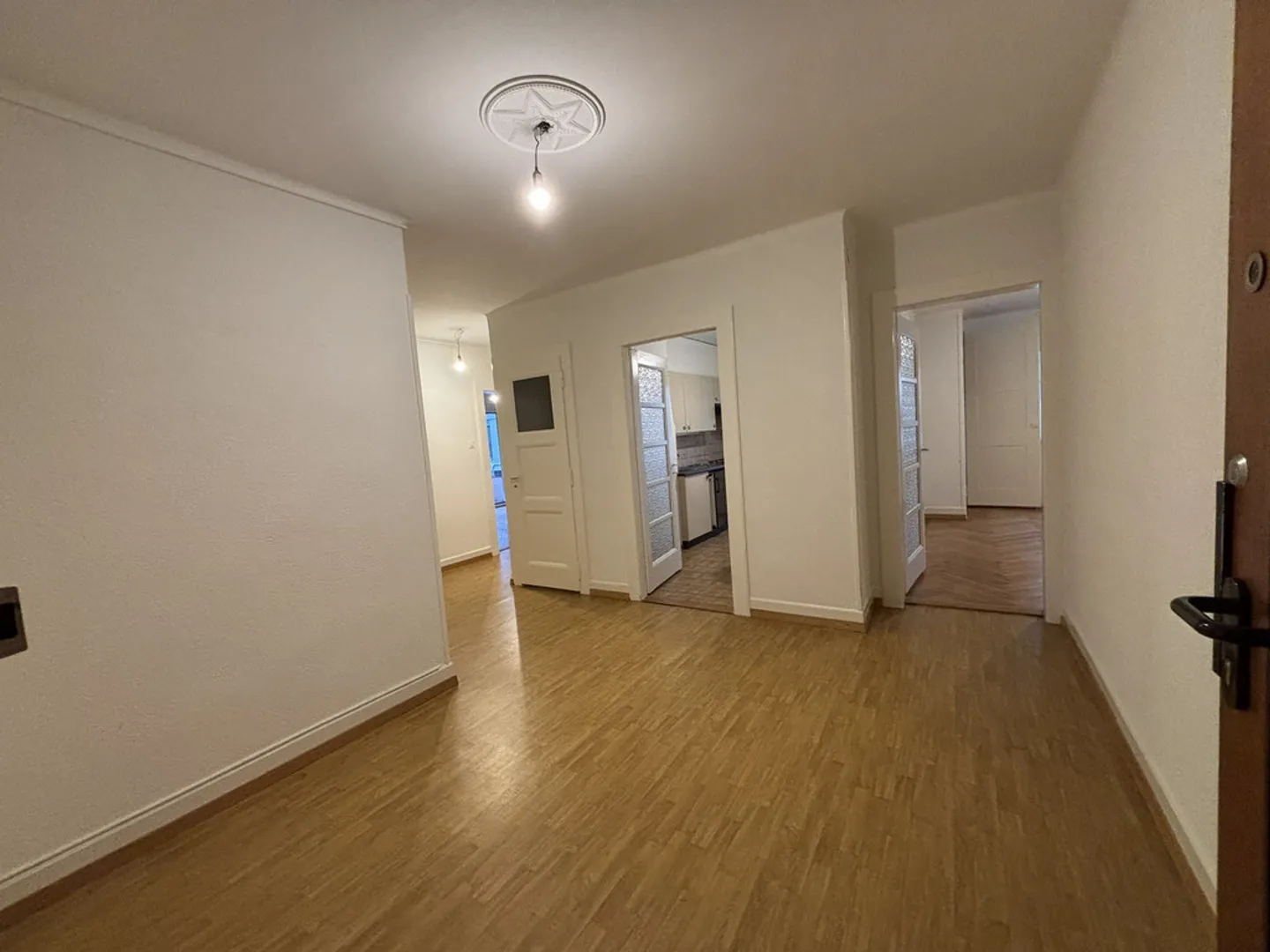 Appartement dans le quartier de Montchoisi à Lausanne - Foto 4 di 7