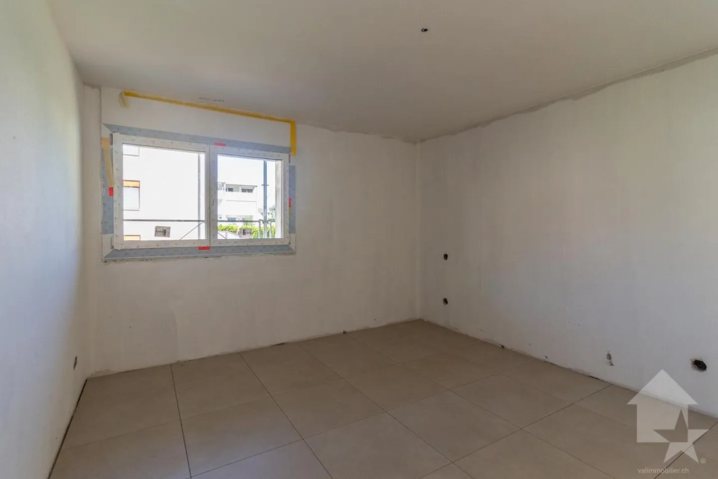 Appartement MINERGIE 3,5 Zimmer mit großem Balkon von 27 m2 - Foto 15 von 19