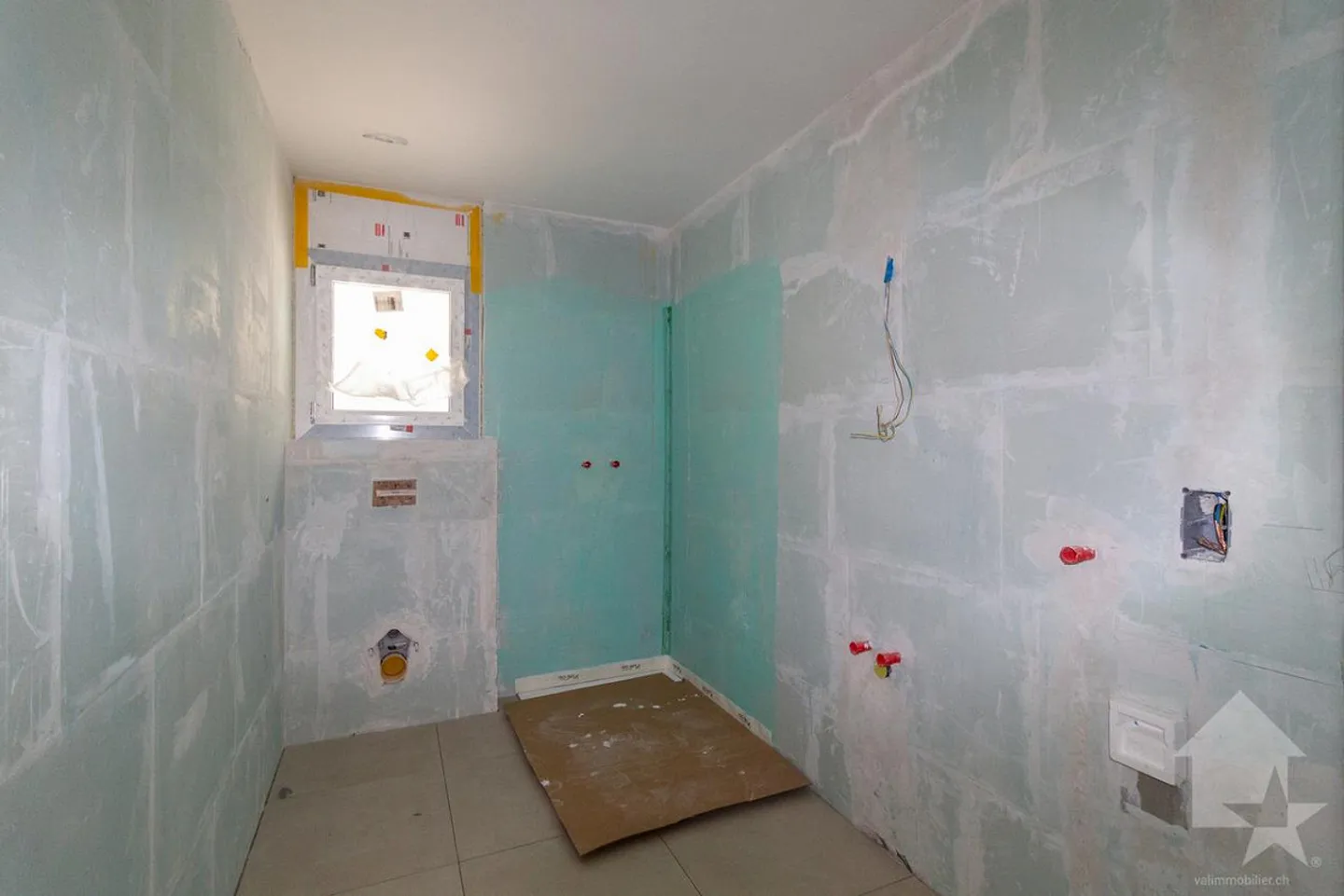Appartement MINERGIE 3,5 Zimmer mit großem Balkon von 27 m2 - Foto 17 von 19