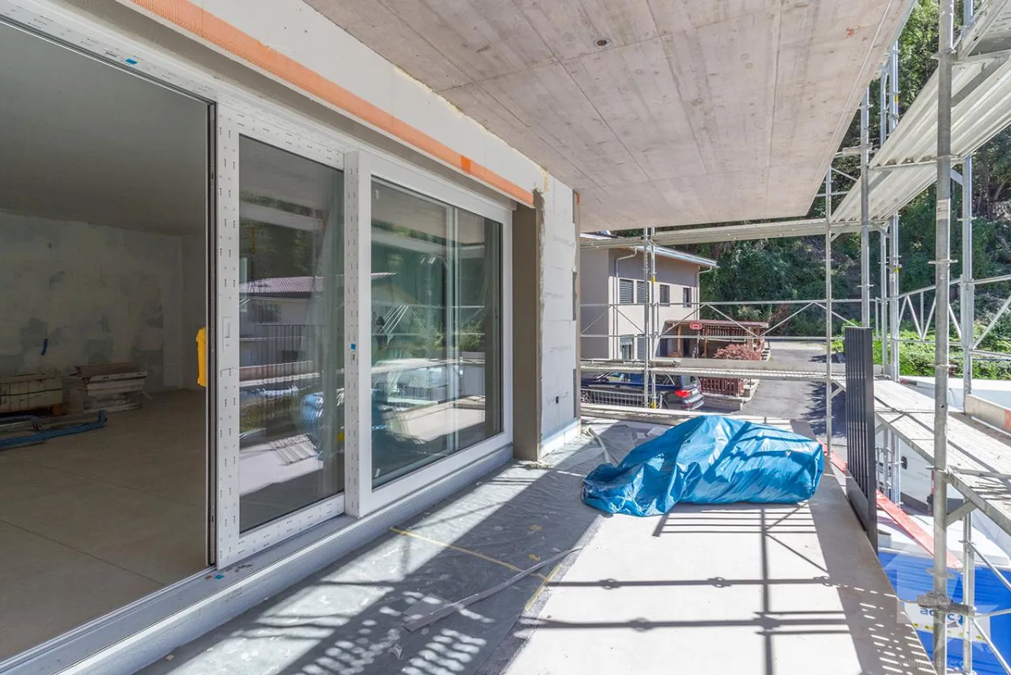 Appartement MINERGIE 3,5 Zimmer mit großem Balkon von 27 m2 - Foto 18 von 19
