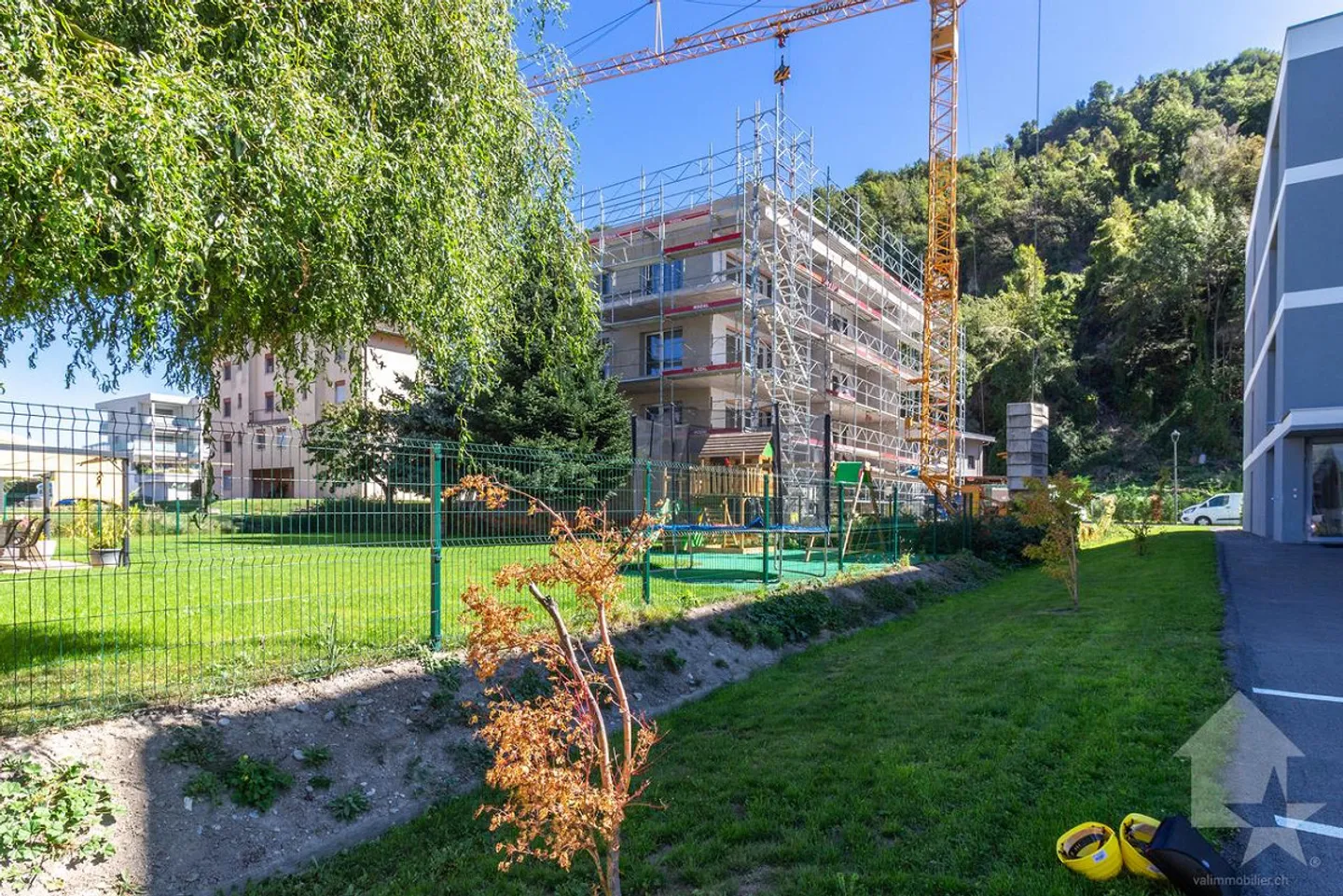 Appartement MINERGIE 3,5 Zimmer mit großem Balkon von 27 m2 - Foto 19 von 19