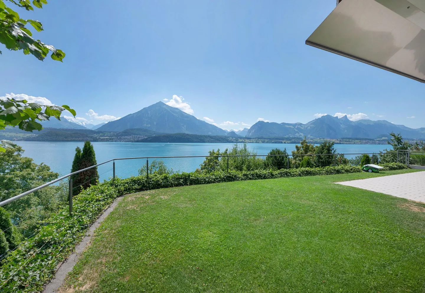 Spectacular Lake and Mountain View at Lake Thun - Photo 2 of 14