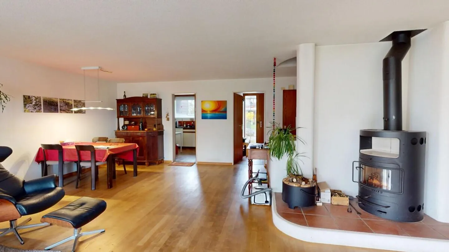 Well-maintained 5.5 room terraced house - Photo 5 of 14