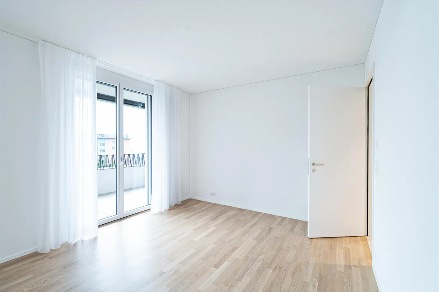 Apartment very central - First rental - Photo 4 of 6