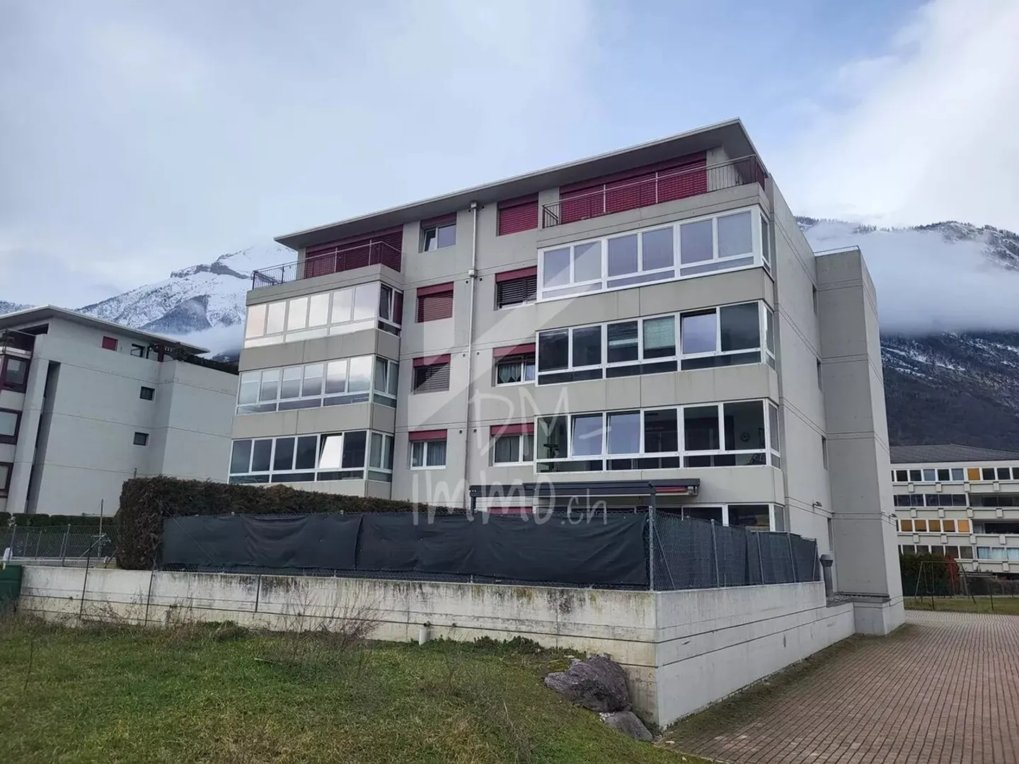 Véritable penthouse, belle finition, excellent état - Photo 12 sur 12