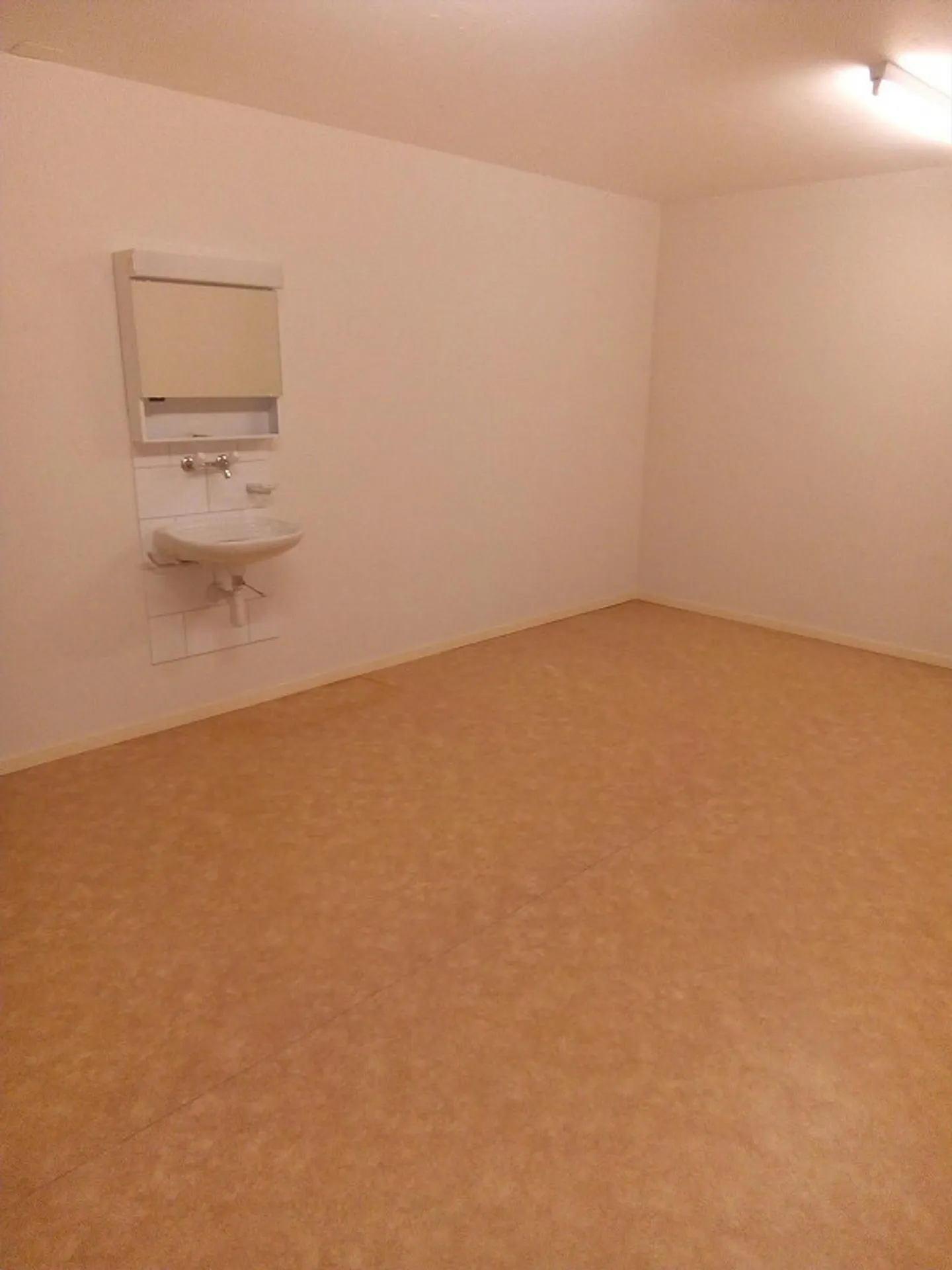 Crafting / Storage Room in the 4054 District - Photo 2 of 3