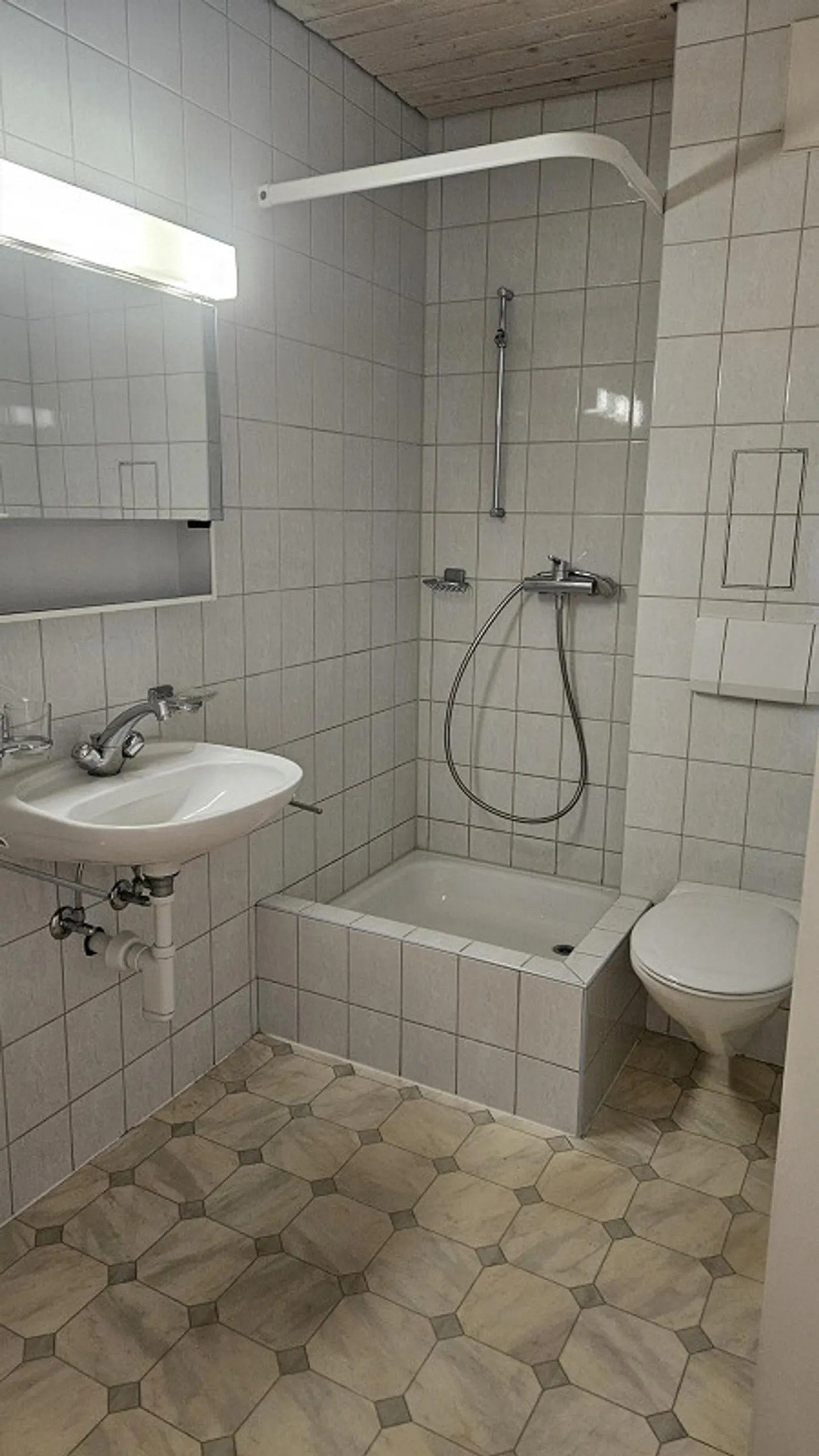 Appartement 3.0 pièces à Bâle - Photo 4 sur 6