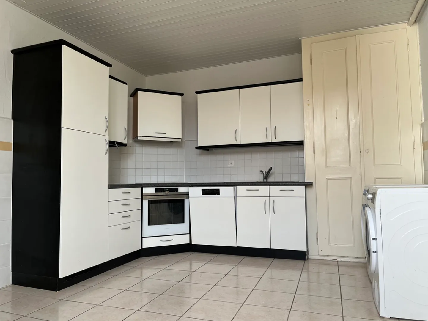 Geräumige Wohnung in Orbe - Foto 5 von 8