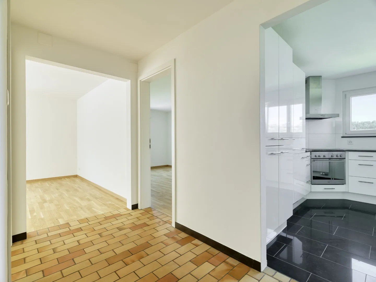 Appartamento in affitto - Foto 4 di 9