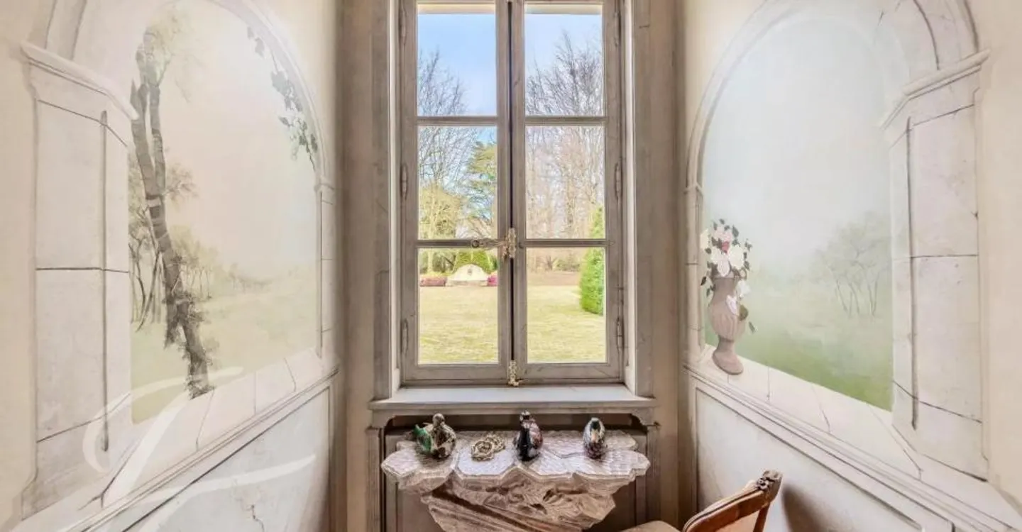 EXCLUSIVELY? Exceptional master residence 20 minutes from Geneva - Photo 11 of 13