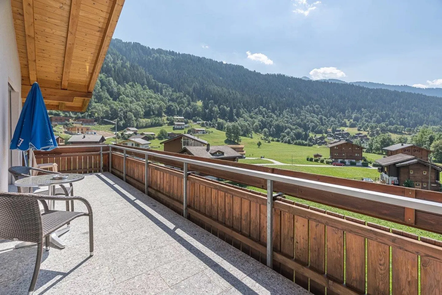 Hôtel-resort élégant avec charme alpin - Opportunité d'investissement unique... - Photo 1 sur 11