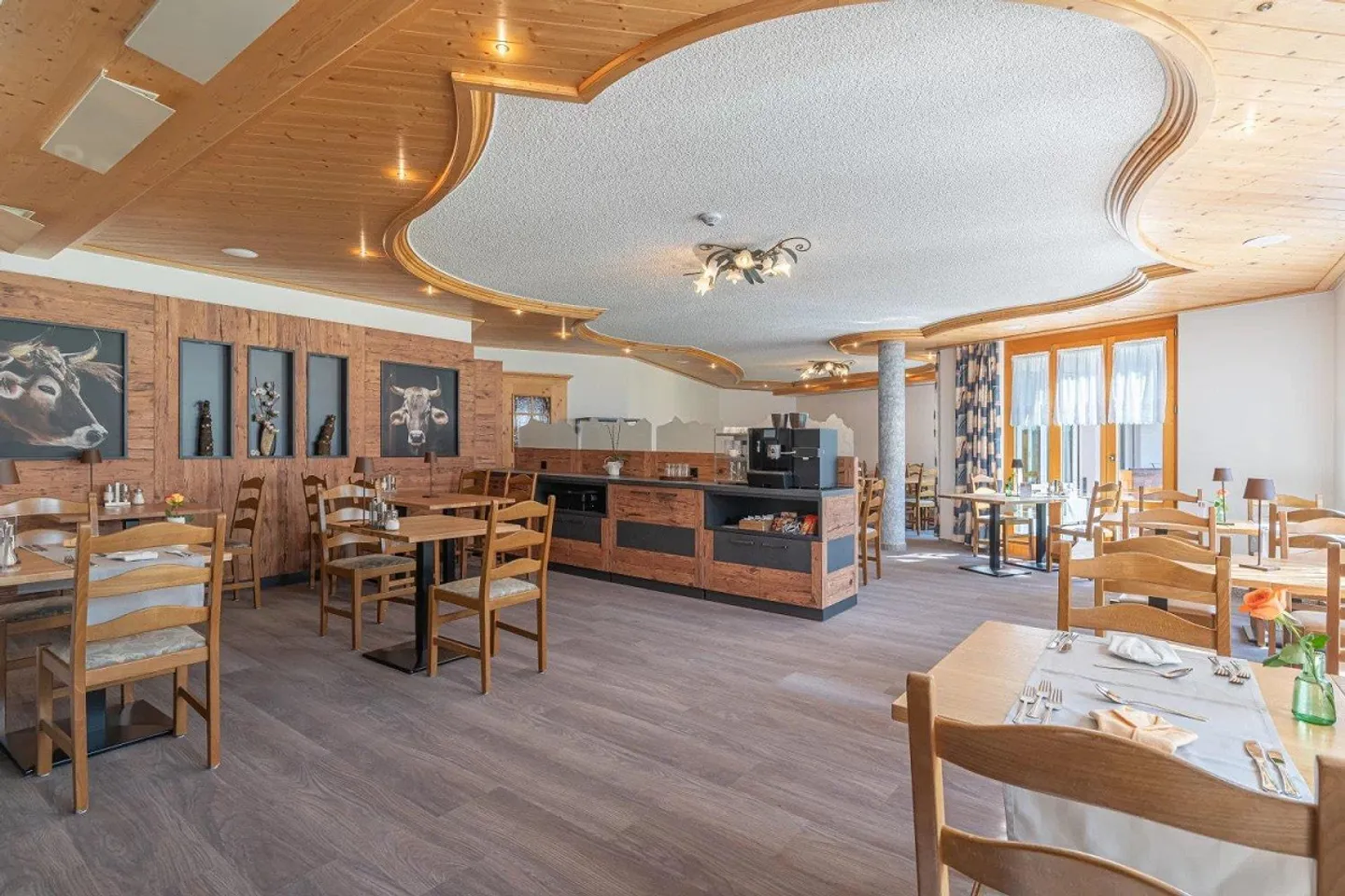 Hôtel-resort élégant avec charme alpin - Opportunité d'investissement unique... - Photo 5 sur 11