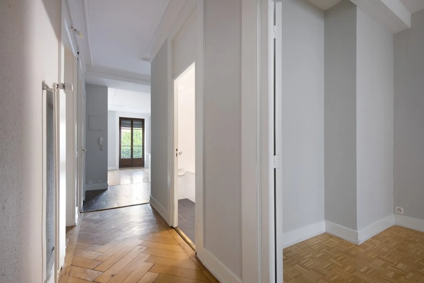 Appartement culturel à Genève - Photo 3 sur 12