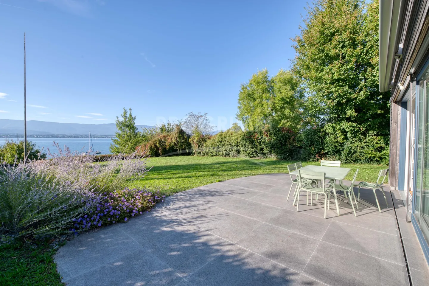 Villa for rent - Photo 2 of 9