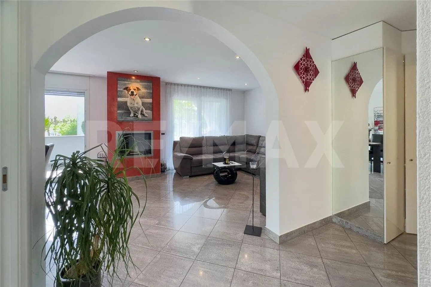Maison unifamiliale de 6 pièces dans un emplacement pratique - Photo 7 sur 13