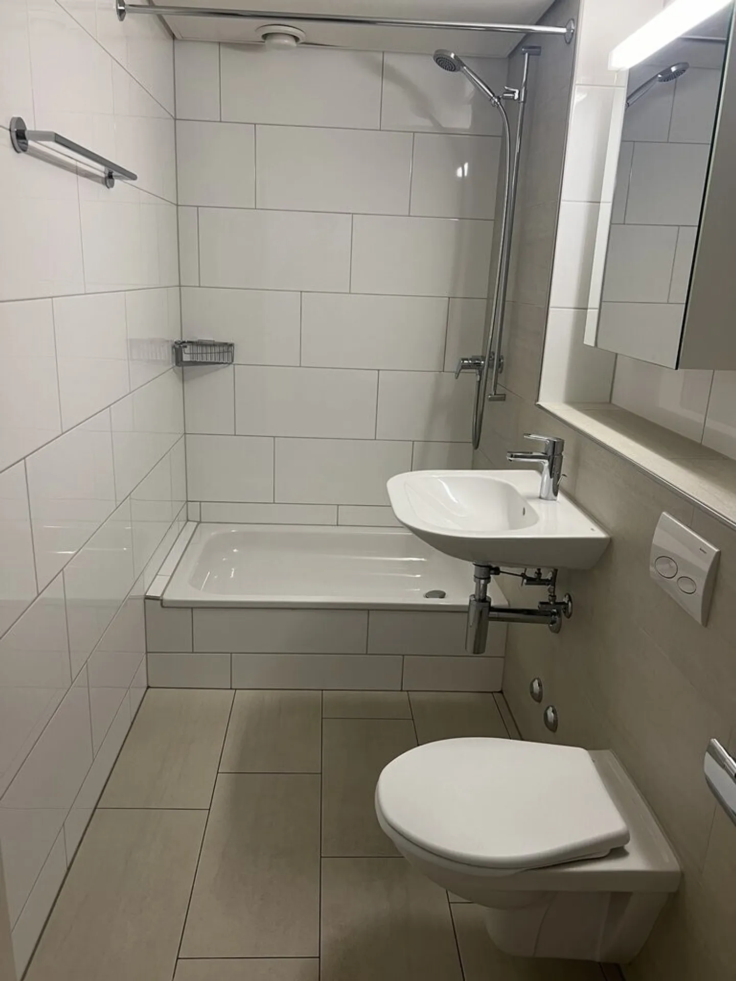Your new living space in Zurich - Photo 5 of 5