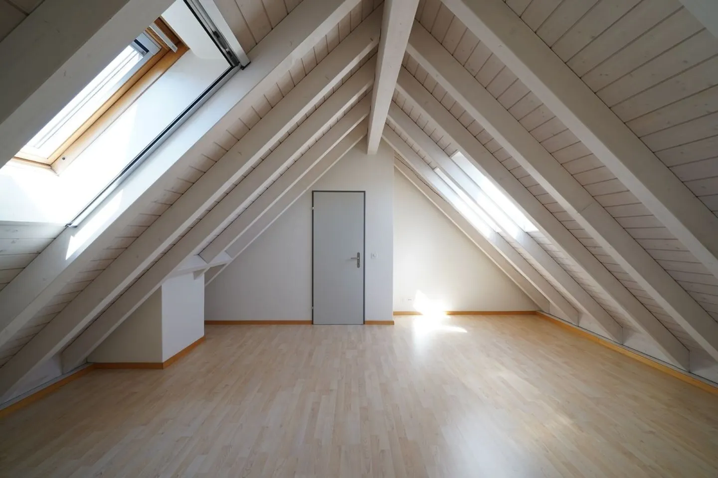 Bella, luminosa e soleggiata maisonette di 4,5 stanze - Foto 5 di 11