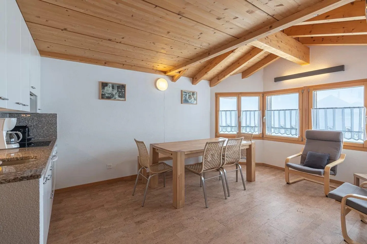 Station de vacances Ski-in/Ski-out avec 11 appartements, restaurant, boutique et plus... - Photo 7 sur 13