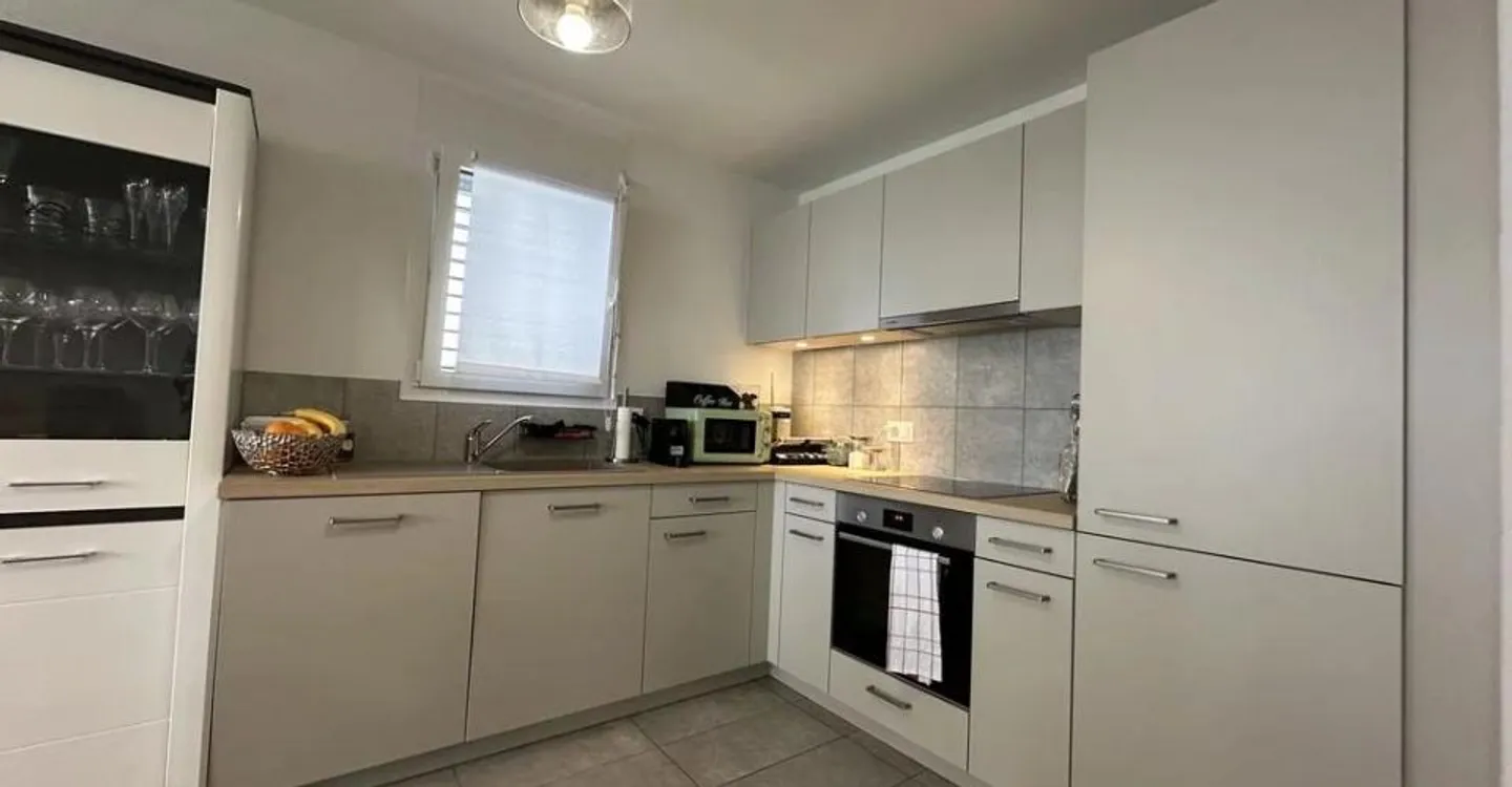 Appartement au rez-de-chaussée - Photo 2 sur 10