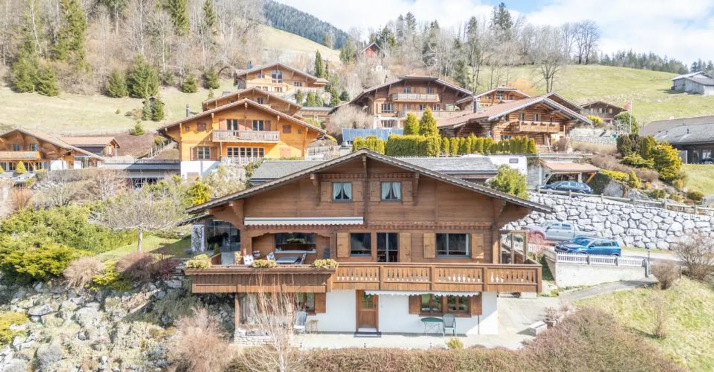 Les Granges - Family Chalet with Stunning Views - Photo 1 of 13