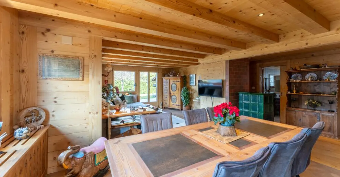 Les Granges - Family Chalet with Stunning Views - Photo 3 of 13