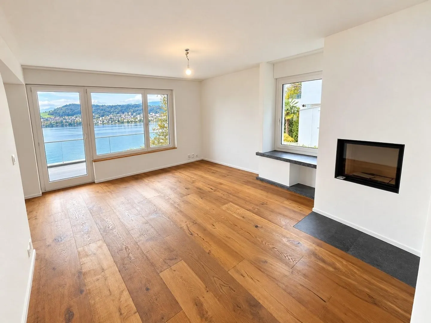 Wohnen mit Weitblick  sanierte 5-Zimmer-Wohnung mit unverbaubarer 1... - Photo 1 of 13