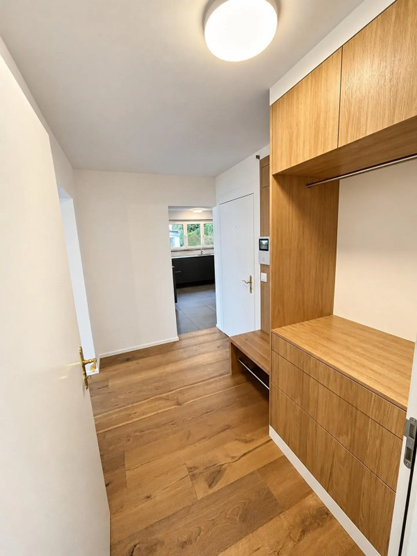 Wohnen mit Weitblick  sanierte 5-Zimmer-Wohnung mit unverbaubarer 1... - Photo 10 of 13