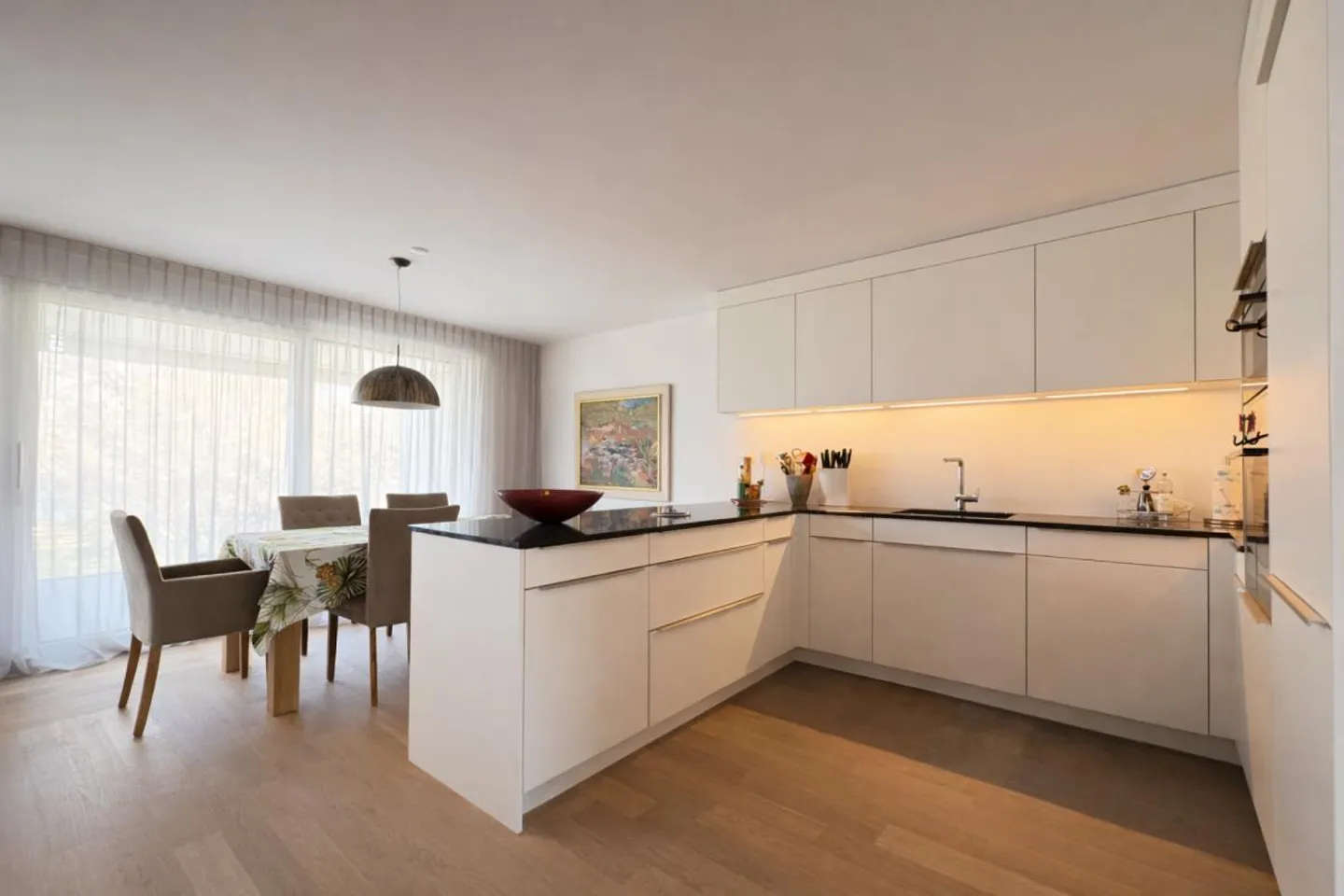Locarno - elegante appartamento 3,5 locali con terrazza e vista lago-Residenza Parcolago - Foto 5 di 10