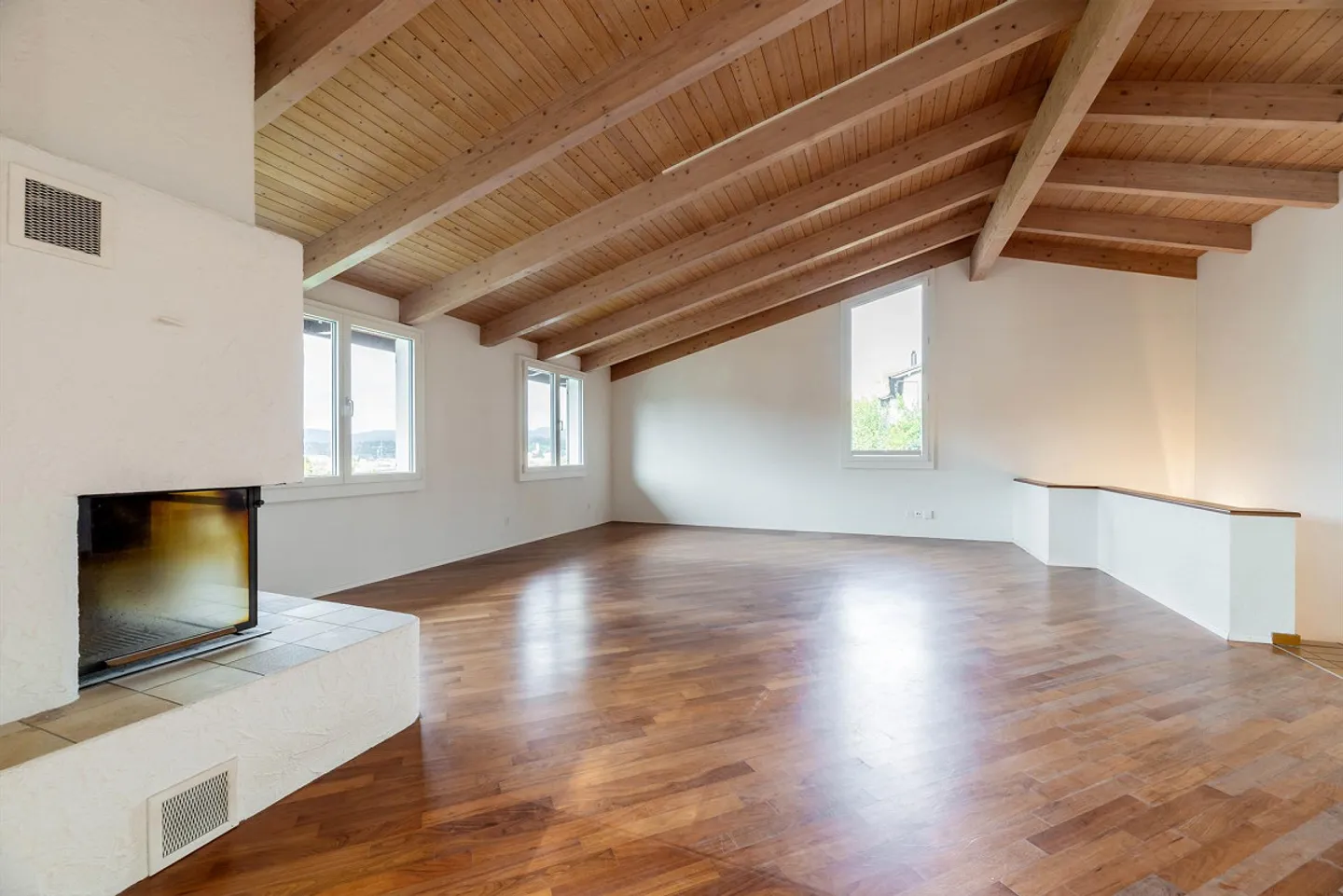 Freie Besichtigung vor Ort: 16. Dezember 2025, 15.30 - 17.00 Uhr - Foto 6 von 13