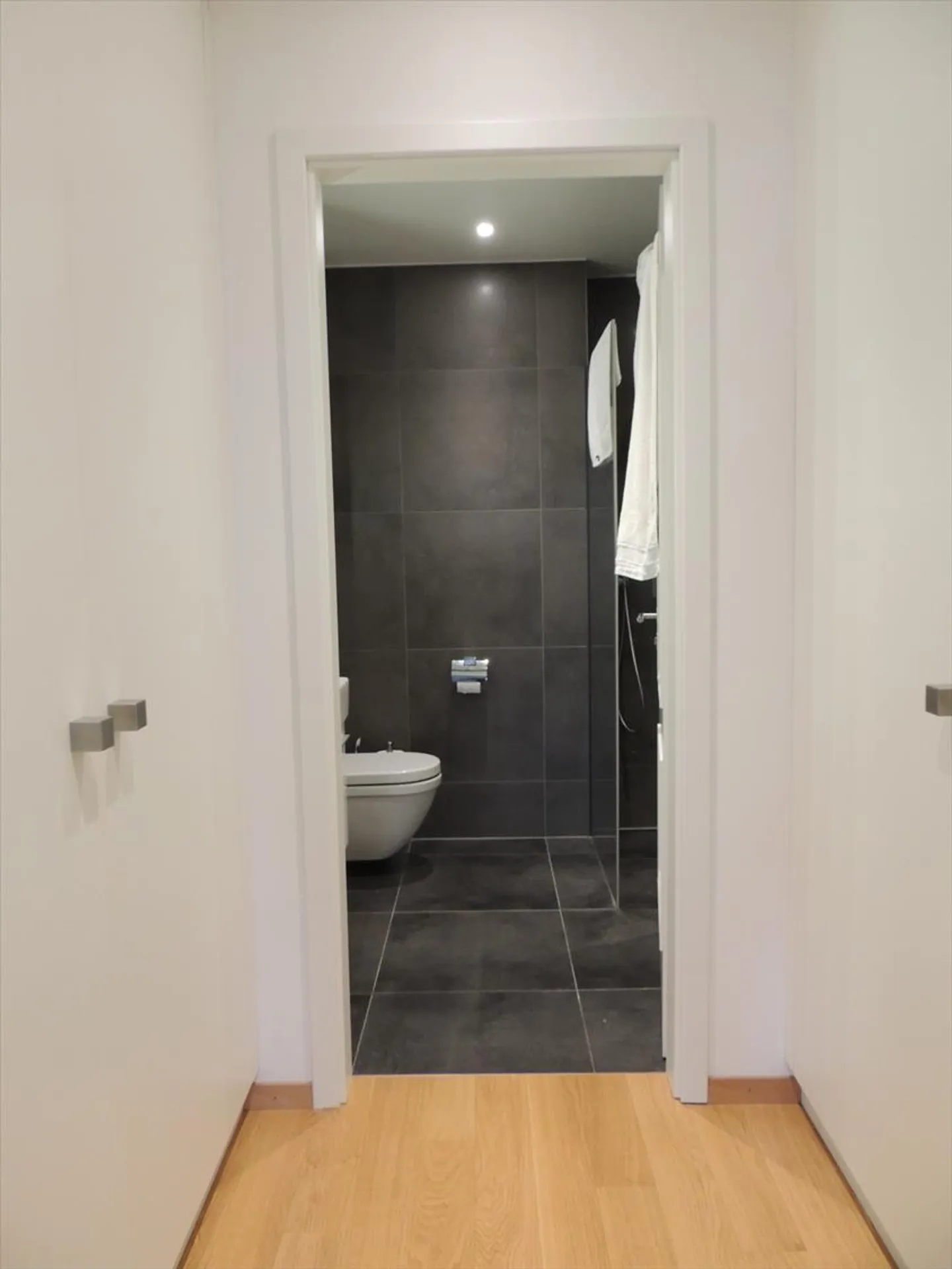 Appartamento 6 locali - Foto 9 di 10