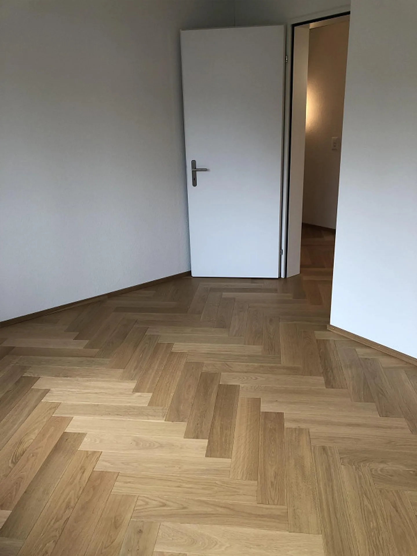 Bell'appartamento - Situato in posizione centrale - Foto 6 di 7