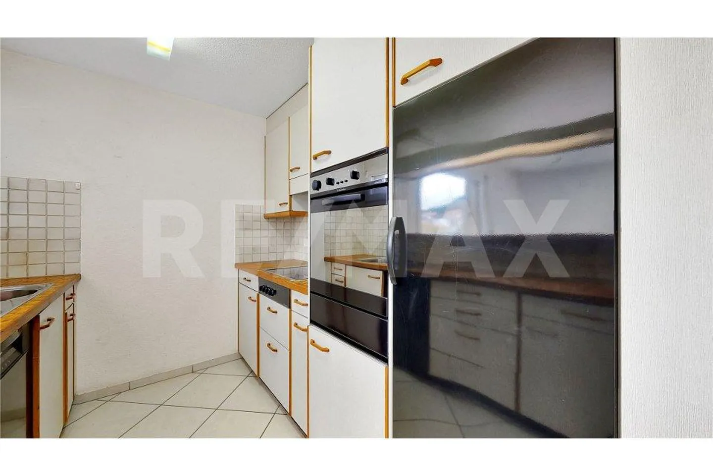 At the very top: bright 4.5-room penthouse with a view - Photo 7 of 13